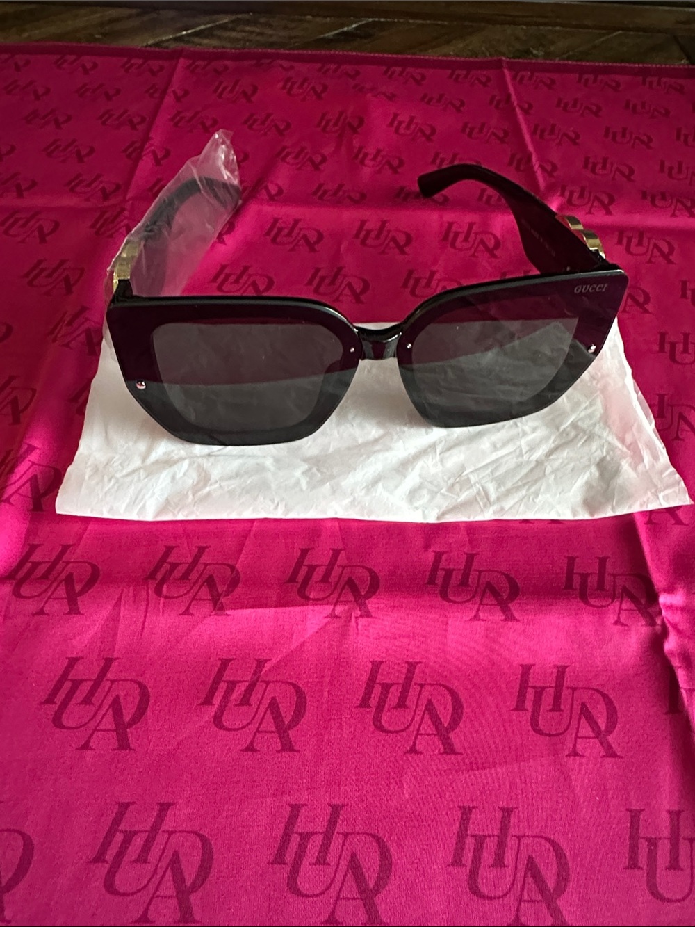 Gucci Black Oversized Square Women's Sunglasses